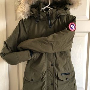 Canada Goose Trillium Parka Women’s Size XS Military Green